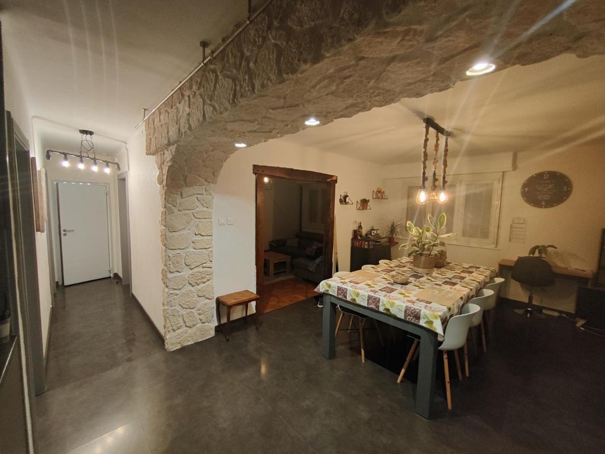 Tres Grand Appartement De 76M2 A Strasbourg Exterior foto